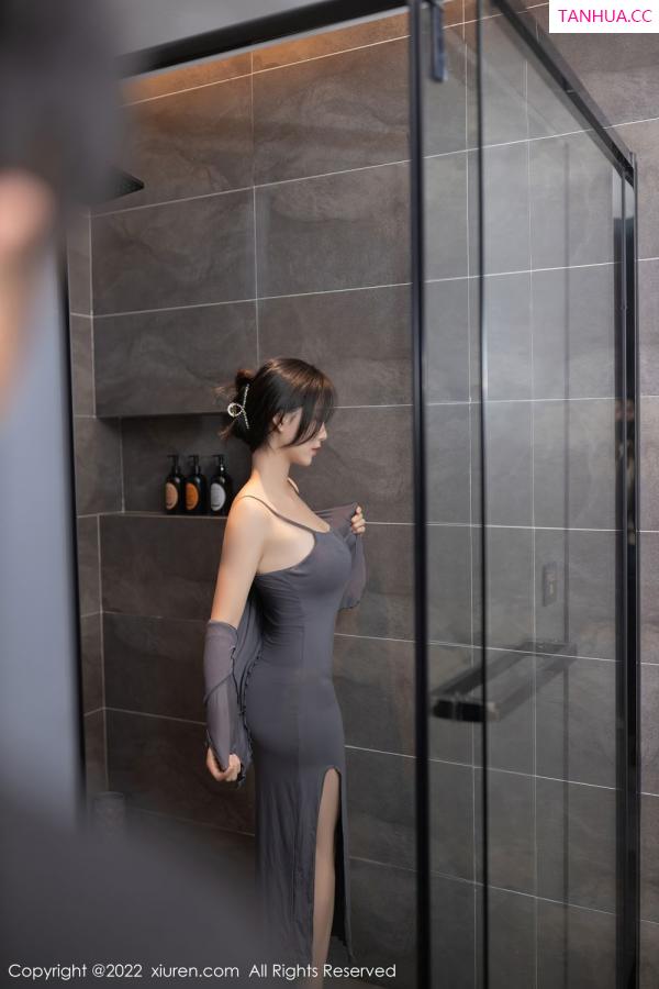 陈若依 抖娘利世 [XiuRen]高清写真图 2022.04.28 No.4938 利世第21张图片